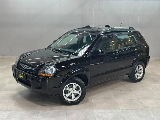 HYUNDAI TUCSON 2.0 MPFI GLS 16V 143CV 2WD FLEX 4P AUTOMÁTICO HYUNDAI TUCSON 2.0 MPFI GLS 16V 143CV 2WD FLEX 4P AUTOMÁTICO